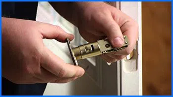Phoenix Locksmith Store Phoenix, AZ 602-687-4407 - 6-door-repair